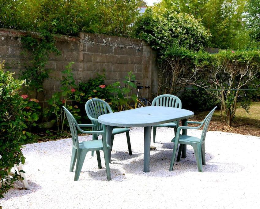 Apartment Location Equipe A 200m De La Plage.